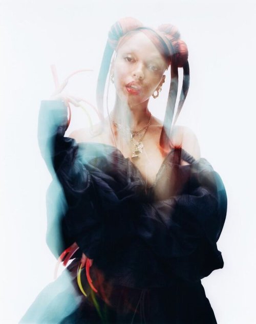 night-time-my-time:  FKA twigs in Dazed China November/December