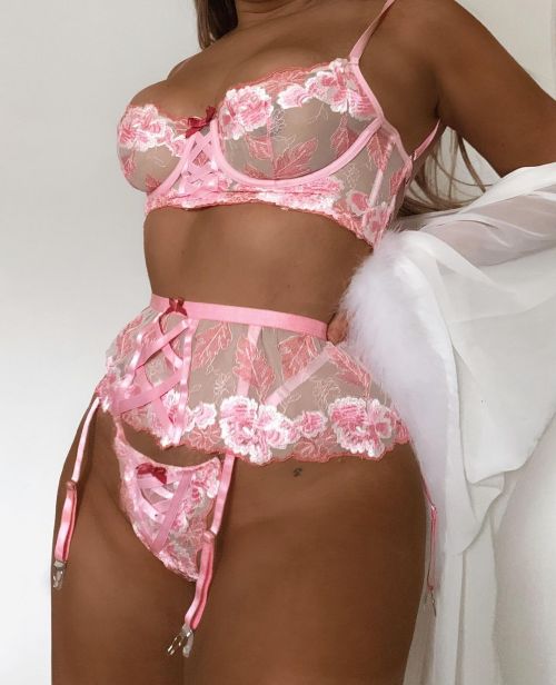 sakuhra:  charliemariedoe