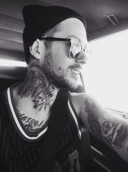 official-mike-fuentes:  @ptvmike: “Cruisin the cadi blasting