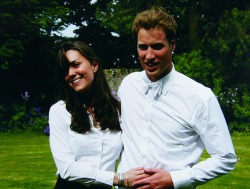  Prince William & Kate Middleton on their graudation day