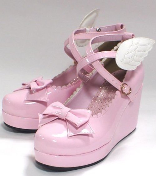 nbmlws:angel shoes by angelic pretty