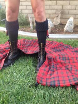 kiltedpride:  The Dropped Kilt 