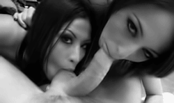 mommyandmedirtylittlesecrets:  FREE Live Webcam SEX Shows Live