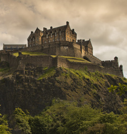 breathtakingdestinations:  Edinburgh Castle - Edinburgh - Scotland