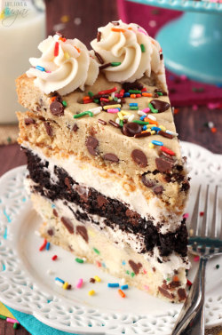 cake-stuff:   Follow Cake & Stuff  for more sweet dessert
