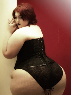 adventures in wonderful curvy women