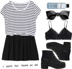 skyferreirafashion:  Untitled #89 by dressed-in-black-and-white