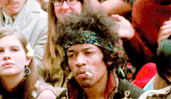 babeimgonnaleaveu:    Jimi Hendrix sits unobserved in the audience