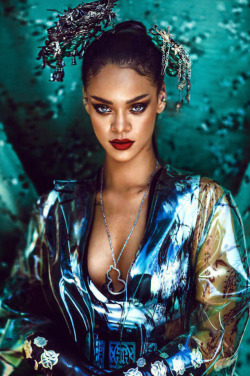 hellyeahrihannafenty:Rihanna x  Harper’s Bazaar China, April