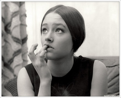 cinephiles-in-asia:  Olivia Hussey is perfect <3 (Did anyone