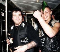 ready-to-fight:  back in the days (2008) punk is das geilste 