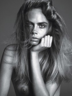 worlddelevingne:  cara blog  unf