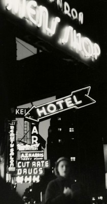 wehadfacesthen: A photo by Alfred Statler, New York City, 1950