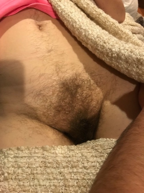 onlyhairywives:  Wife’s hairy ass and wonderful trail