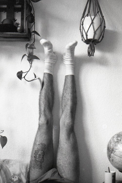 picsofyou:  B E R L I N | Neuköllnx Legs xwith Canon Ft Ql