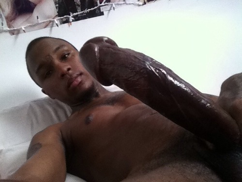 swagg-sex-bisexuality:  bendanward:  calistud01:  bigblackdicksrule:  #bigblackdick which would u rather - #1, #2(dayday) or #3(Sean)? and do u wanna suck, suck & swallow or suck or get fucked by big black dick & take nut?  yes  2 . Iâ€™ll suck