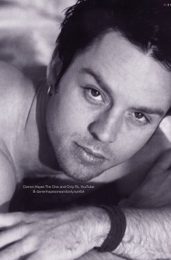 darrenhayesoneandonly:  O-M-G why just why? Darren Hayes looking