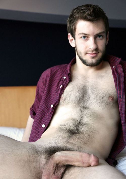 littleho36:  bravodelta9:  ultraboyhunter:  Daddy Says: Happy Wet Wednesday!  In case you haven’t been following my blog for long, I have a HUGE thing for Bravo Delta (his blog is here: http://bravodelta9.tumblr.com/).   See, this I can deal with;