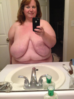 Mature, boobs, plus-size, and an iPhone&hellip;Does it *get* sexier?? :)