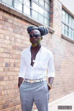 freshwallstreet:  STREET STYLE FEAT. MAITELE WAWE | www.freshwallstreet.tumblr.com