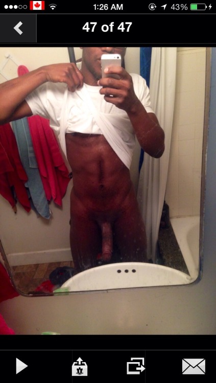 nudeselfshots-blackmen.tumblr.com/post/108224993057/