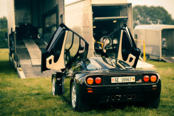 itcars:  McLaren F1 Image by Thomas Kingshott 