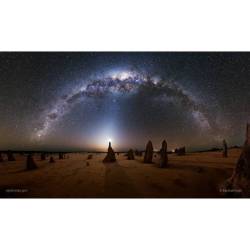 Milky Way over the Pinnacles in Australia #nasa #apod #milkywaygalaxy