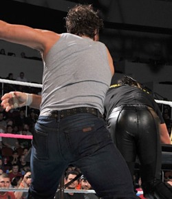 brohime:  Photo featuring Dean Ambrose & Seth Rollins entitled