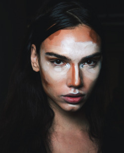 vuittonable:  makeup at hood by air s/s 16 