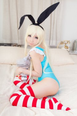 ero-cosplay:    ♡     < |D’‘‘