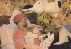 fallopianrhapsody:  Captain Sensible in his bedroom w/ his stuffed