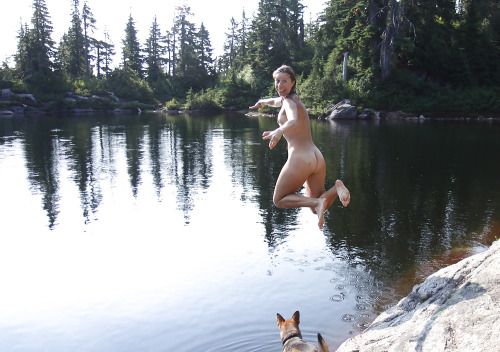 nakedattheriver:  #jump  Swim Nude