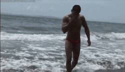 mantop10691:   身材越來越好變的很壯.可男.可女.可攻.可受外表看起來很憨厚又很敬業的當紅GV男優…敦志君