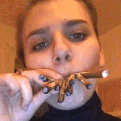 baaatcountry:  7th night of Hanukkah means 7 joints and then
