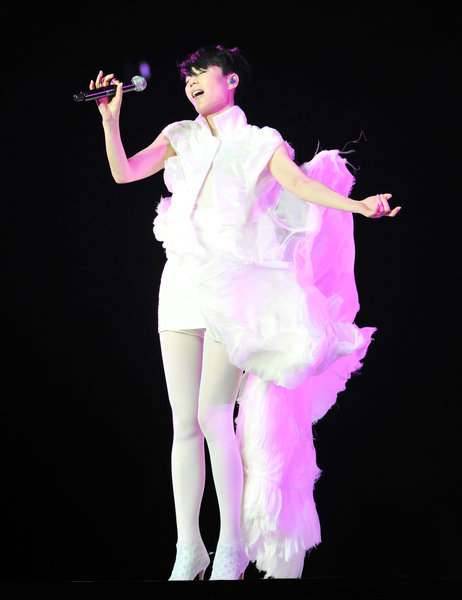 Hong Kong singer Faye Wong