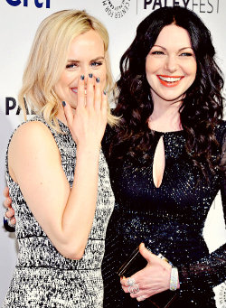 missdontcare-x:  Taylor Schilling and Laura Prepon at PaleyFest