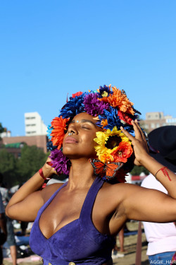 aggienes:  “The way the SUN finds HOME in MELANIN, skin never