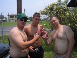 bellyisbigandround:  3 fat lads drinking Dr Pepper! 