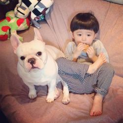 unusuallytypical-blog:  Cute Friendship Between Japanese Boy