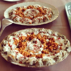 mindbodyrooh:  faroofash:  #Mantu. ❤ Yeah boy. 👯  nothing