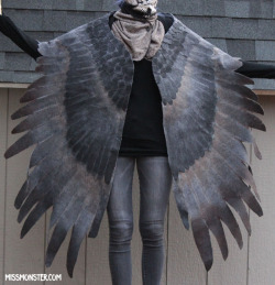 lady-feral:  fluoxetineheck:  whimsy-cat:  Wing shawls by MissMonsterMel.