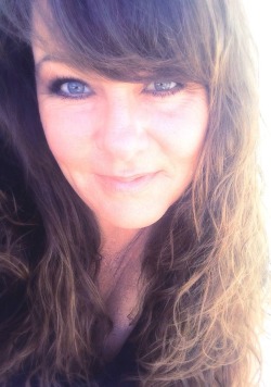 eyesofblue1966:  An answer to the selfie challenge from leftturnedon