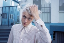 pyperamerica:  I took some photos of baby bro Lucky Blue this