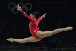 usagymnastics: Laurie Hernandez (USA) 2016 Olympic Games: Balance