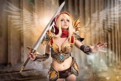 cosplayblog:  Submission Weekend!Holy Paladin from World of WarcraftCosplayer