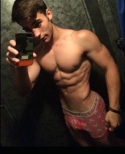 himboys:  Anonymous submission 😍