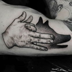thievinggenius:  Tattoo done by Robert Borbas. https://www.instagram.com/grindesign/?hl=en
