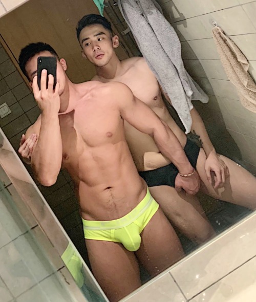 hardhappydudes:  