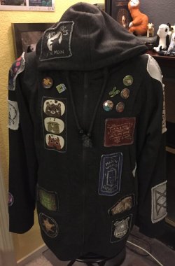 I made a hoodie to wear to The Adventure Zone live show at SDCC