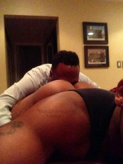 bbootyk:  BIG BOOTY FAVORITE(S) #2814-for more ass FOLLOW www.bigbootykings.tumblr.com-